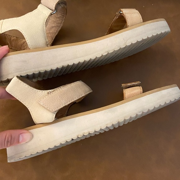 Madewell Maggie Sandal - Picture 2 of 7